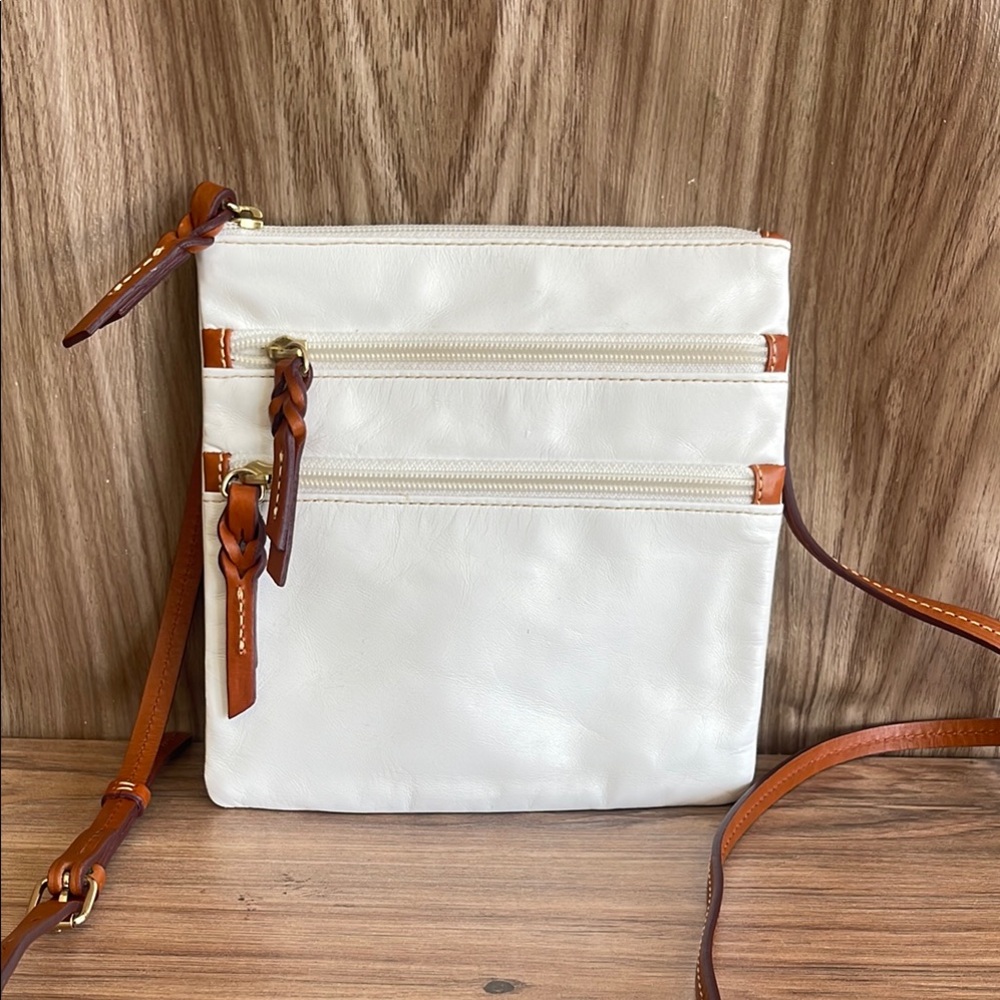 Pre-owned Dooney & Bourke White Pouchette Canvas With a Leather Strap Crossbody